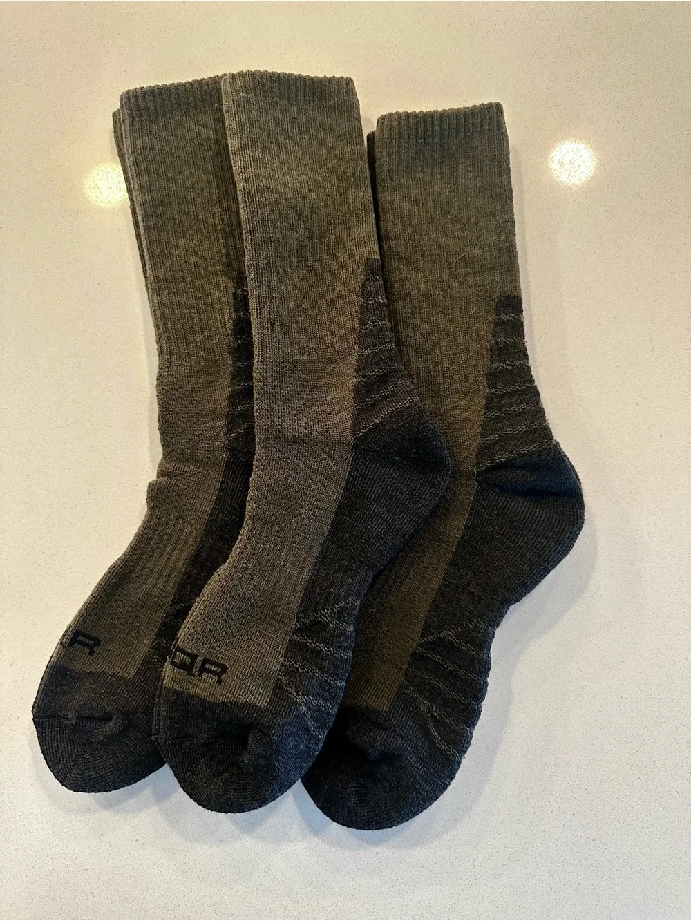 NWOT Unisex Military Performance Crew Socks in Dark Olive and Black - Pack 4